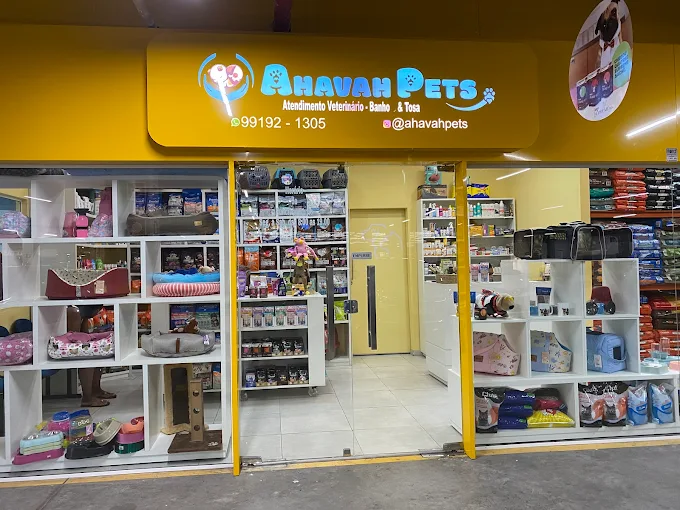 Equipe Ahavah cuidadosa e feliz